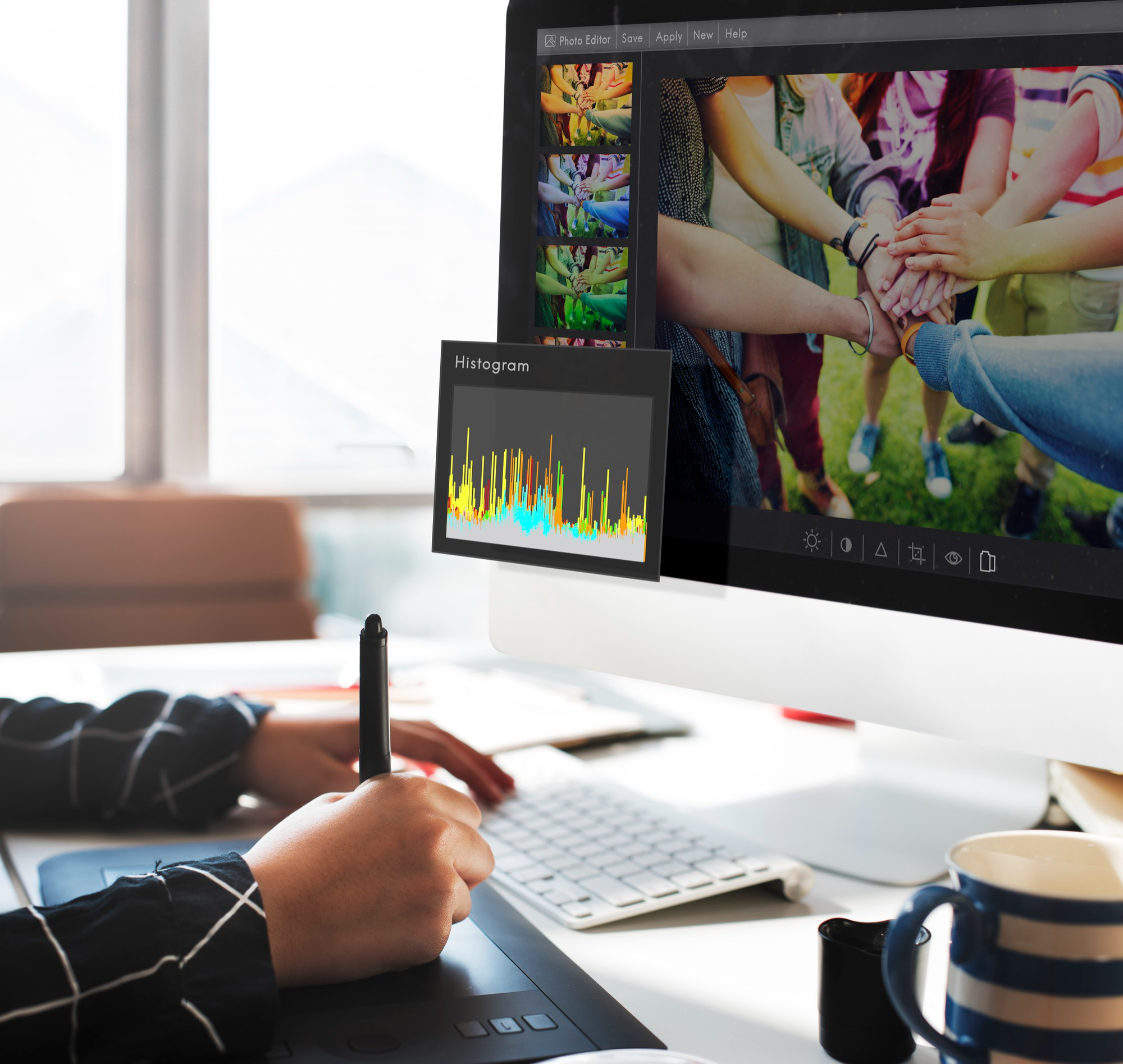 graphic designer uae